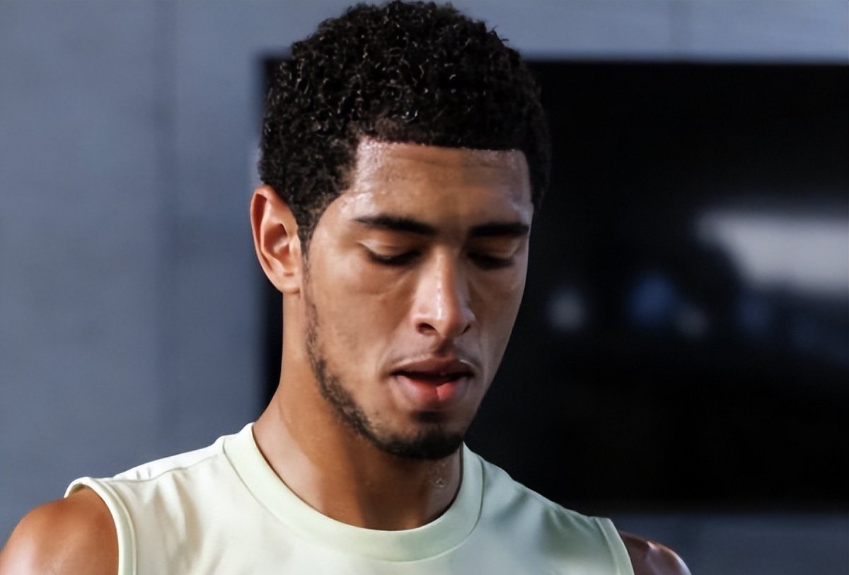 九游体育下载-西甲国际比赛日走向成谜，皇家马德里止住颓势，更衣室稳定，团队化学反应显著的简单介绍