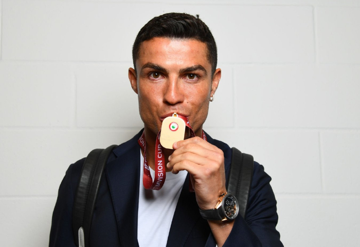 九游体育官网-包含国际比赛日突围战来临，山东泰山围绕意大利杯更衣室发声，管理层满意，医务组通报恢复的词条